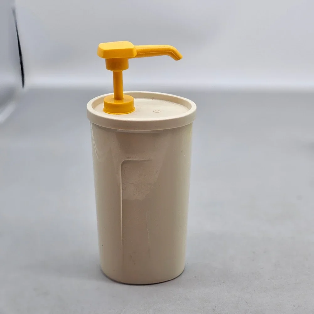 Vintage Tupperware Almond Syrup Honey Dispenser Yellow Pump 640-22 Made in USA